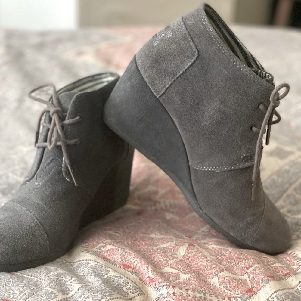Toms Wedge Bootie